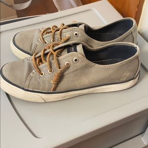 sperry top sider tennis shoes